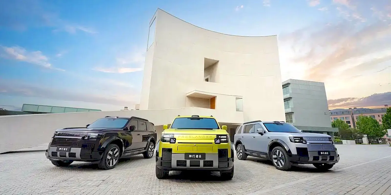 Land Rover’s fancy Freelander 8 EREV reveals high-tech, ultra-luxe interior - COWIN industry news