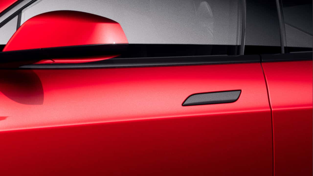 Tesla’s Controversial Door Handles Could Trigger New Safety Rules - COWIN industry news
