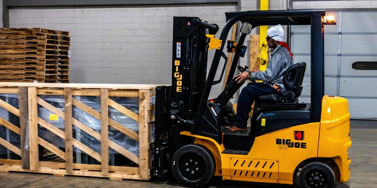 Deliveries, automation, and the gateway drug to electrification with BIG JOE - COWIN industry news